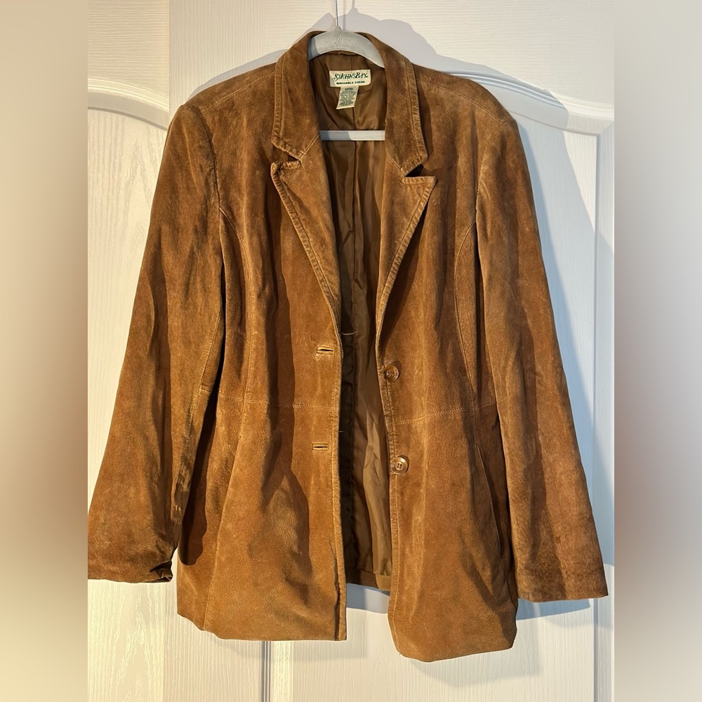 St. John’s Bay Washable genuine brown suede jacket. Large Excellent used…